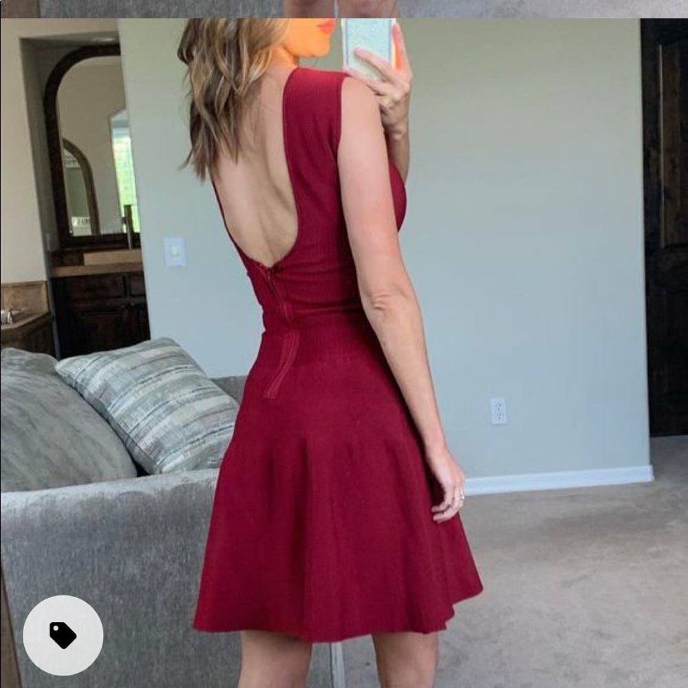 Issa London knit low v back dress S BLACK